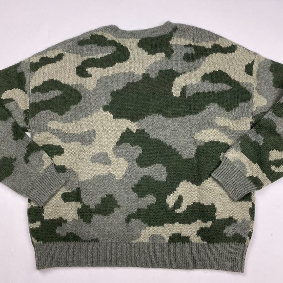 Lucky Brand Green Camo Crew Neck Sweater - Picture 3 of 7
